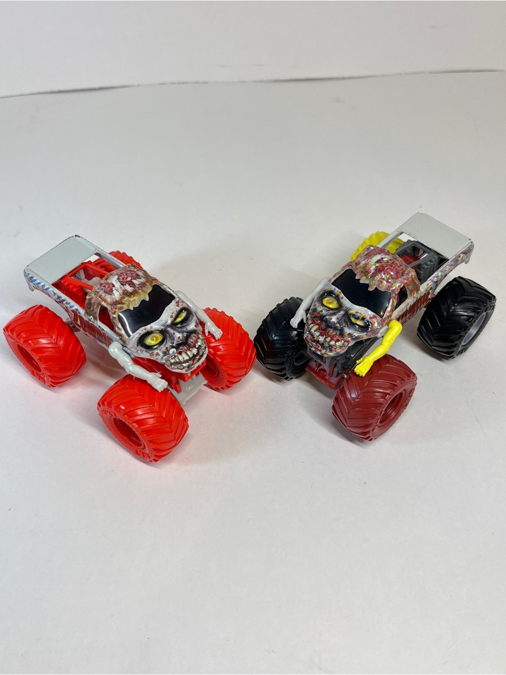 Monster Jam Trucks Zombie Lot Phased Out Multi-Coloured Wheels 1:64 Loose Toy